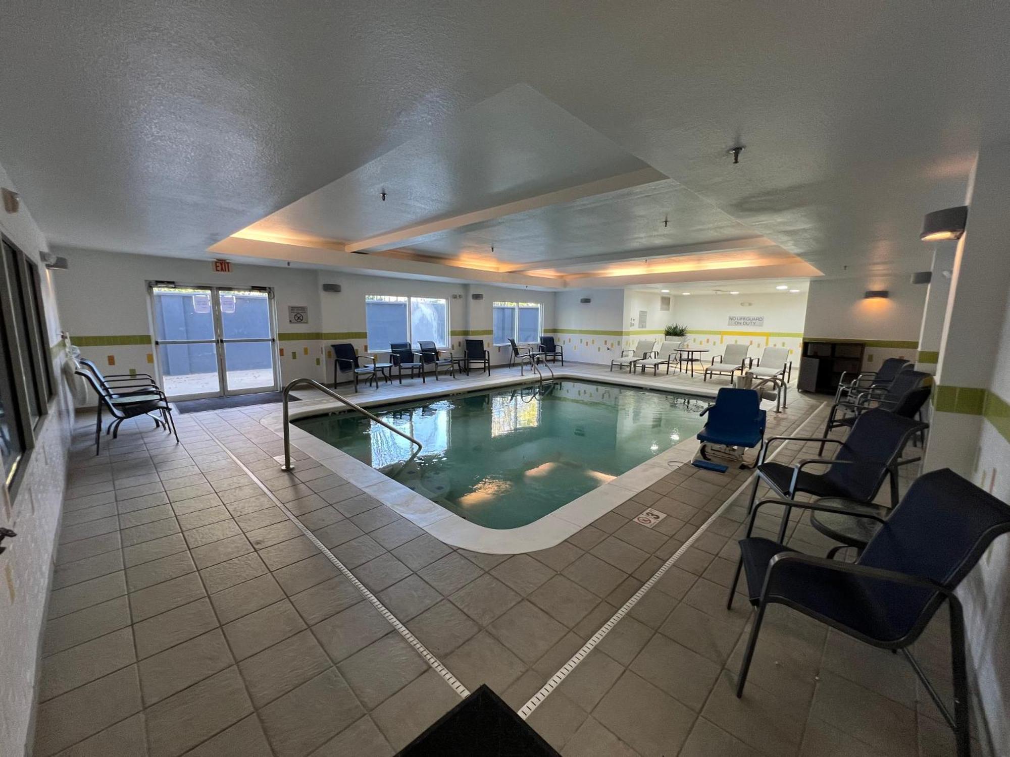 Country Inn & Suites By Radisson, Lsu - Medical Corridor Батон-Руж Екстер'єр фото